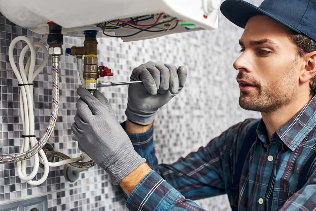 Kombi Su Basıncı Neden Düşer? Demirdöküm Servisinden Uzman Tavsiyeleri